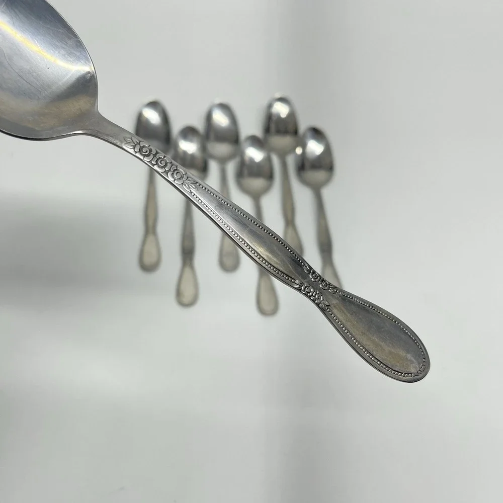 Vintage Northland Stainless Korea Colonial Boutique 6 Teaspoons & Serving Spoon